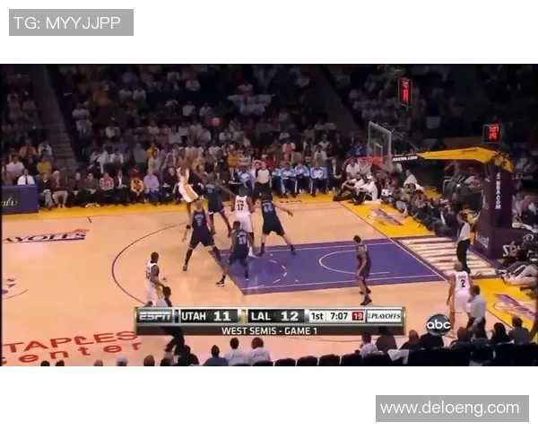 2010年NBA经典对决爵士与热火的精彩瞬间回顾与分析