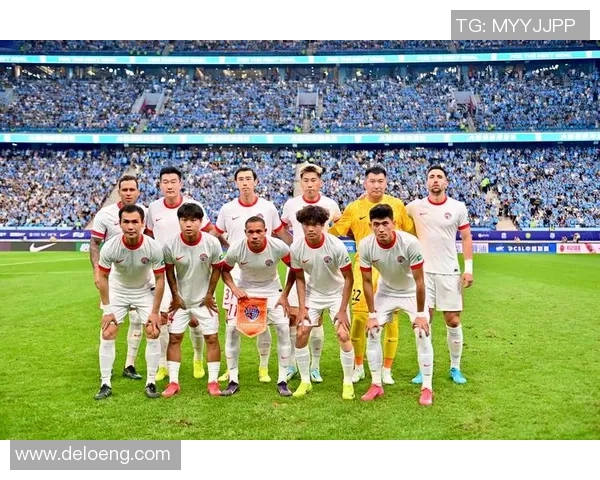 中超激战大连对阵深圳两队争夺季后赛席位精彩纷呈 中超激战大连对阵深圳两队争夺季后赛席位精彩纷呈